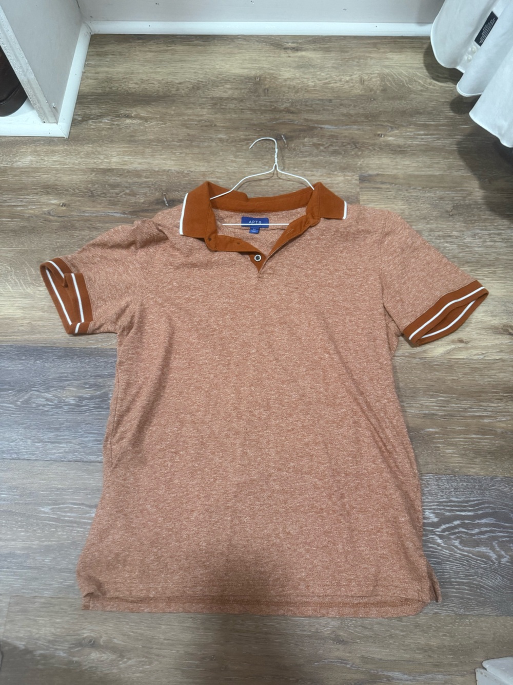 Apt. 9 Men's Burnt Orange Polo with Contrast Collar